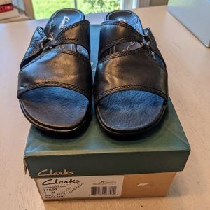 Clarks Garland Slide Leather Sandal, Black, 7M